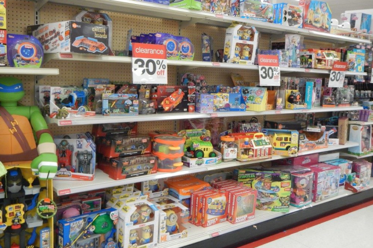 read these tips first before shopping toys